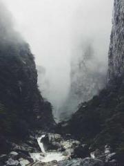 Rong Shao Nan Ning Y